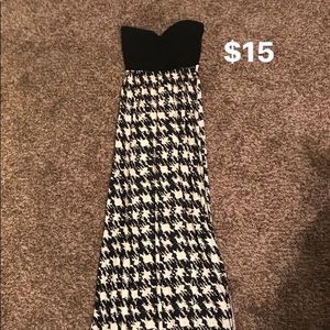 Houndstooth strapless maxi